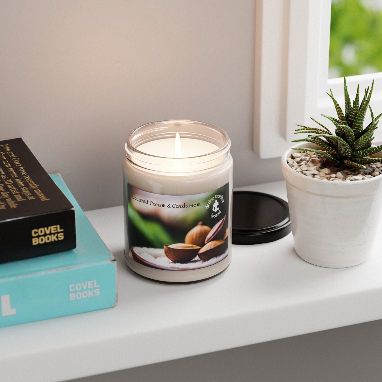 Divine Glow: Aromatic Soy Wax Candle