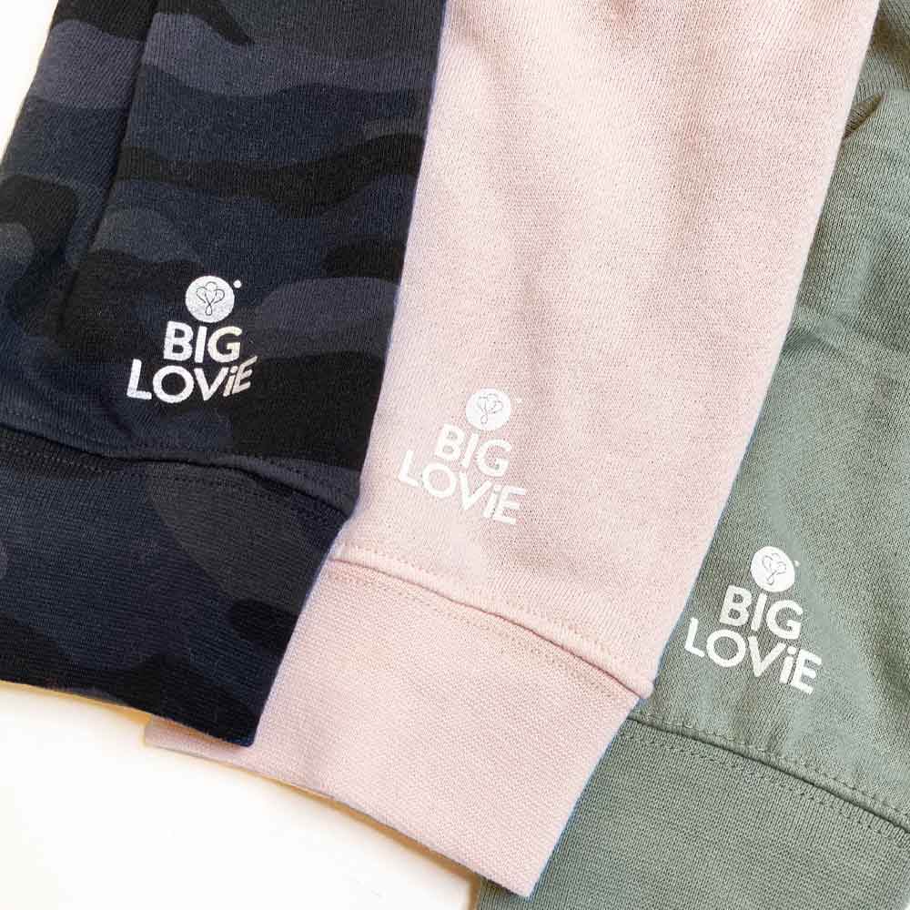 KINDNESS ROCKS HOODIE CROP SWEATSHIRT | BLACK CAMO