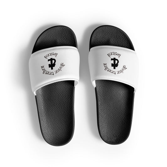 Divine Summer Men’s Slides: Your Go-To Comfort for Sunny Adventures.